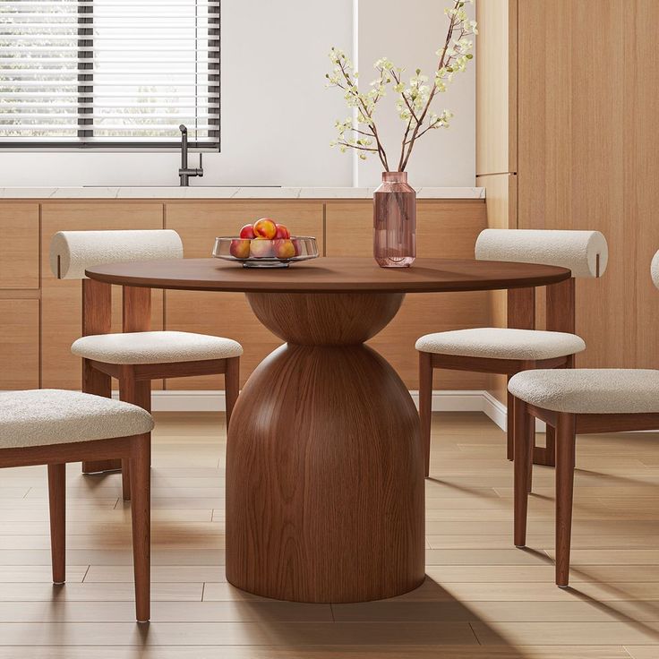 Novo Dining Table